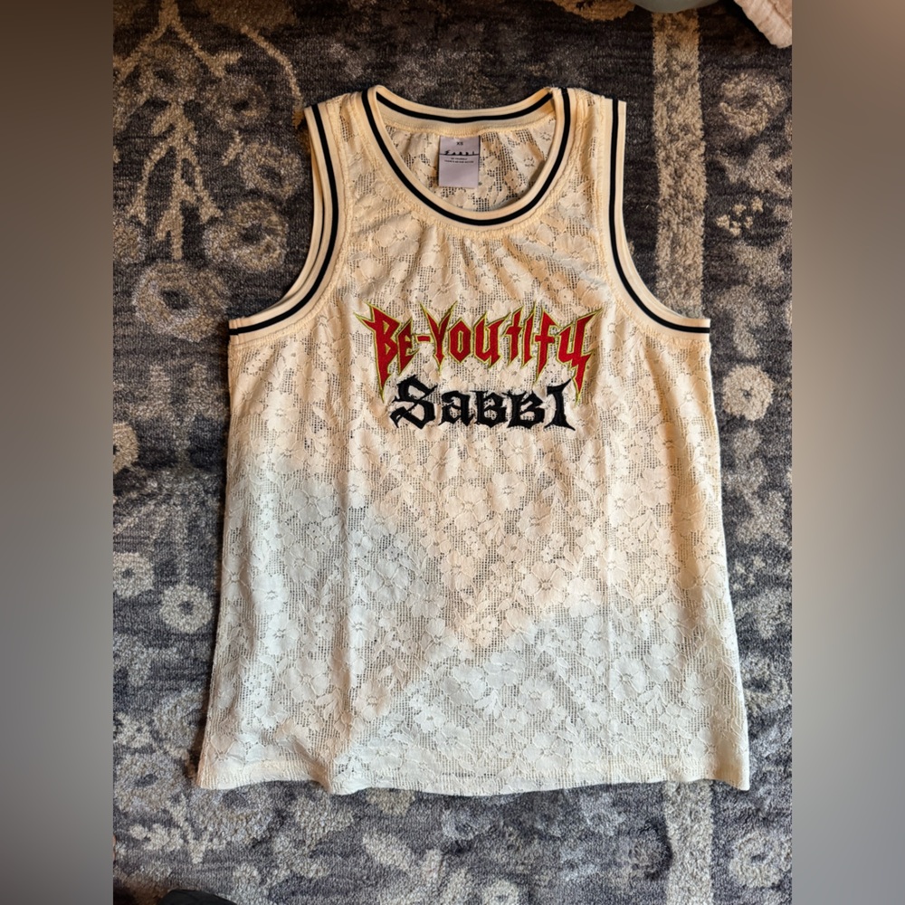 Be-Youthful Sabbi Oversized Lace Tank Top - Cream